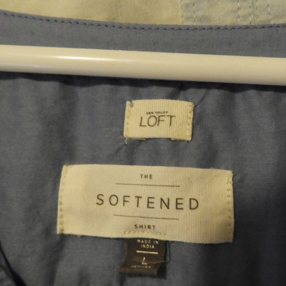 Loft The Softened Shirt in Large - Picture 3 of 4